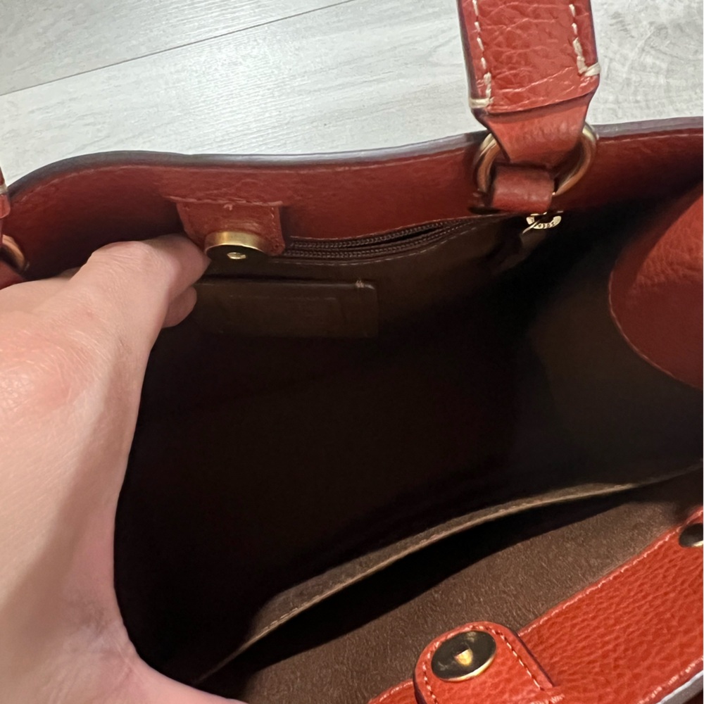 Coach snoopy crossbody purse - Picture 4 of 4